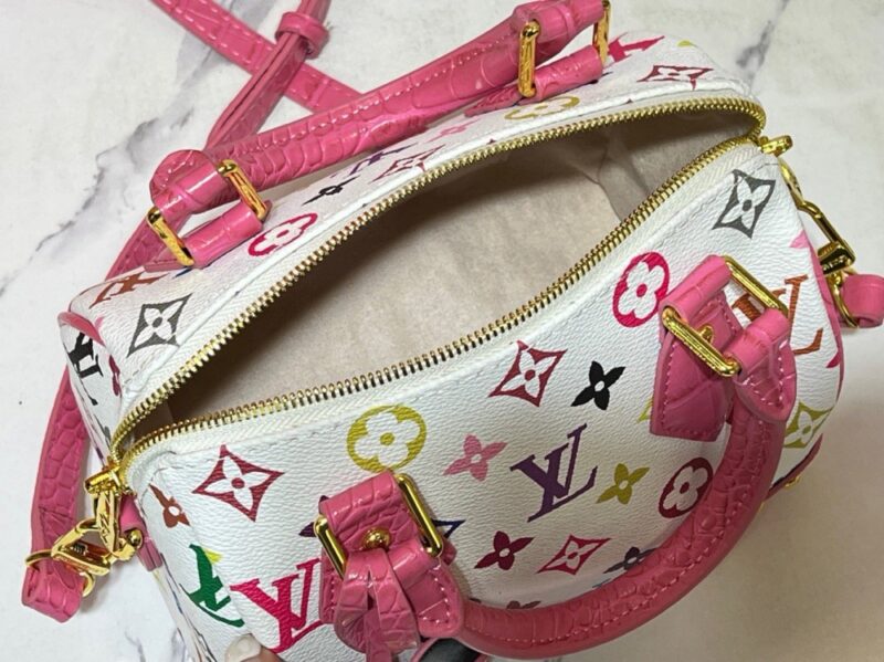 【AT11156】ルイ・ヴィトン レインボークラシックバッグ、カラフルなアート作品 | Louis Vuitton Malletier