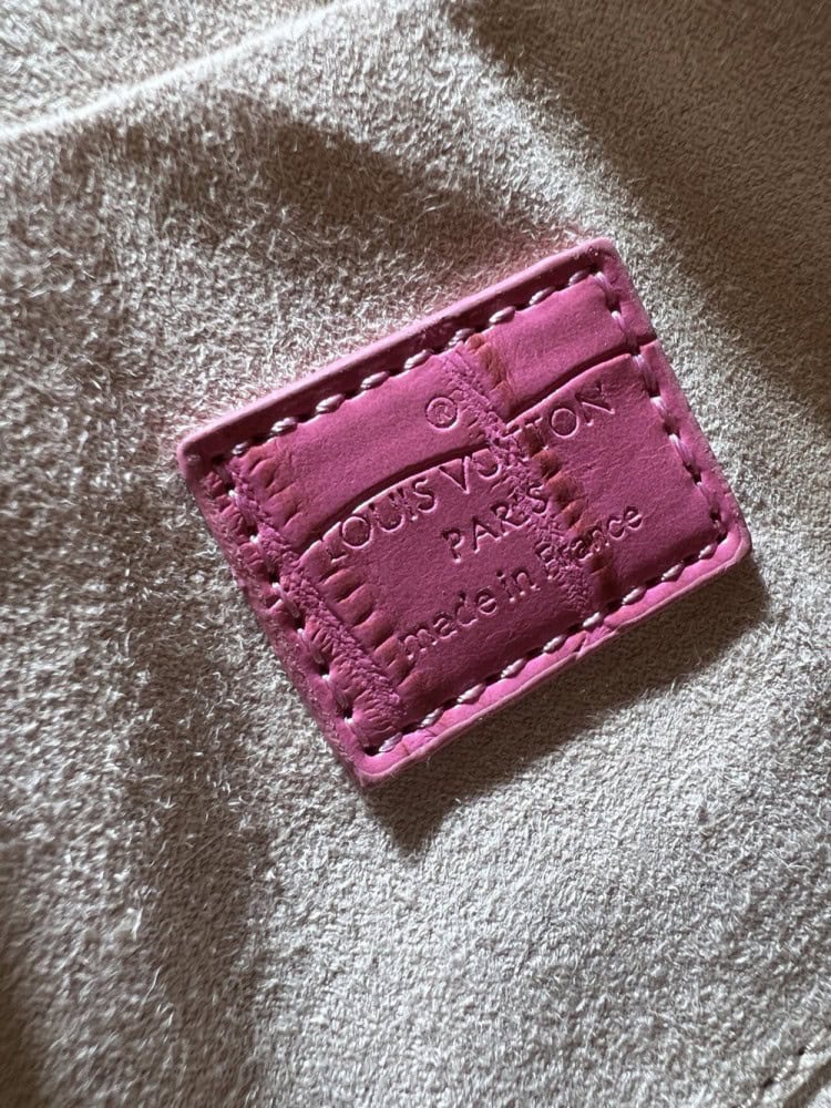 【AT11156】ルイ・ヴィトン レインボークラシックバッグ、カラフルなアート作品 | Louis Vuitton Malletier