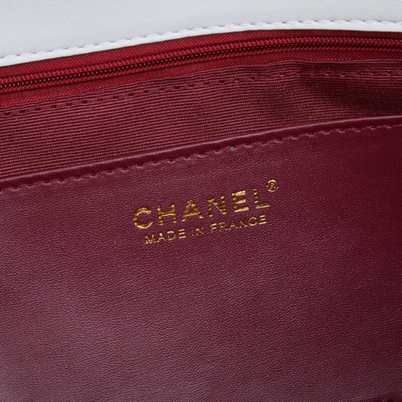 【AT11162】シャネル Paris Bag ブランド ホワイト エレガントな羊革バッグ | Chanel