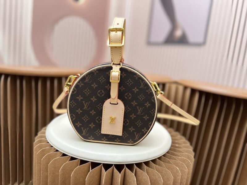 【AT11164】ルイ・ヴィトン Petite Boite Chapeau ハットボックス バッグ - ファッションとエレガンスの融合 | Louis Vuitton Malletier