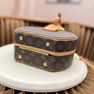 【AT11165】ルイ・ヴィトン PETITE BOITE CHAPEAU モノグラムキャンバス ラウンドバッグ | Louis Vuitton Malletier