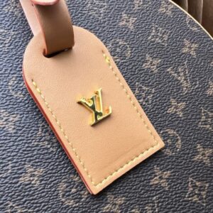 【AT11165】ルイ・ヴィトン PETITE BOITE CHAPEAU モノグラムキャンバス ラウンドバッグ | Louis Vuitton Malletier