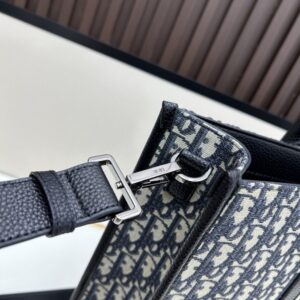【AT11167】ディオールの東西方ラグジュアリーハンドバッグ - 都会の女性に最適✨👜 | Dior