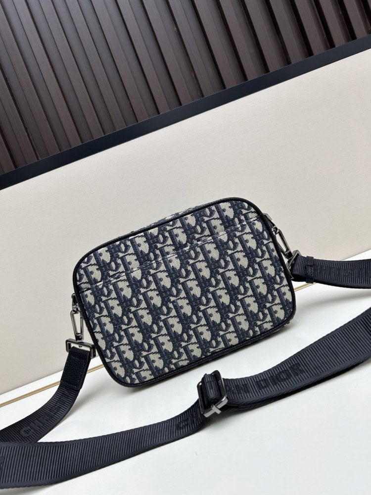 【AT11170】Dior (ディオール) Oblique クラシックメッセンジャーバッグ - 都会のエリートに贅沢なファッション美学を提供 | Christian Dior