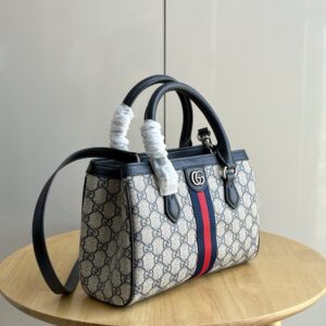 【AT11293】グッチのクラシックなOphidiaシリーズ・ファッションと贅沢を新たな章へ導く手袋 | Gucci
