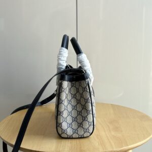 【AT11293】グッチのクラシックなOphidiaシリーズ・ファッションと贅沢を新たな章へ導く手袋 | Gucci