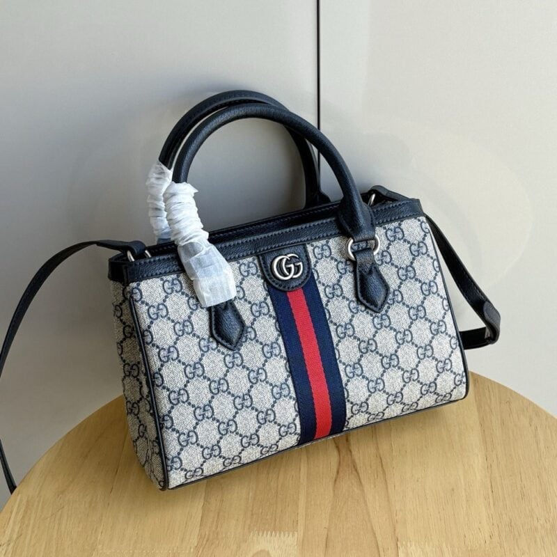【AT11293】グッチのクラシックなOphidiaシリーズ・ファッションと贅沢を新たな章へ導く手袋 | Gucci