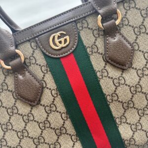 【AT11299】グッチ Ophidiaシリーズ中型トートバッグ - 高級なGG Supremeキャンバス素材、エレガントなデザイン！ | Gucci Firenze