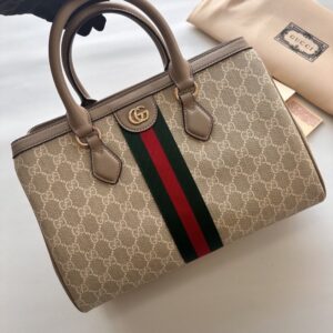 【AT11301】グッチ Ophidiaシリーズ中サイズ トートバッグ - 豪華さとファッション性を象徴する | Gucci Italy