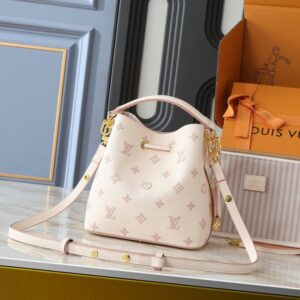 【AT11306】ルイ・ヴィトン NéoNoé モノグラムエンボスレザー ハンドバッグ | Louis Vuitton Malletier