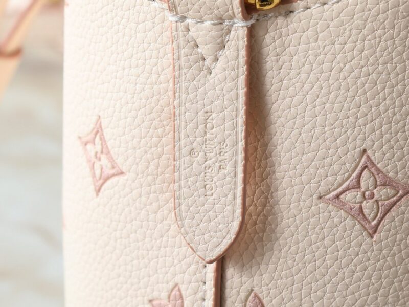【AT11306】ルイ・ヴィトン NéoNoé モノグラムエンボスレザー ハンドバッグ | Louis Vuitton Malletier