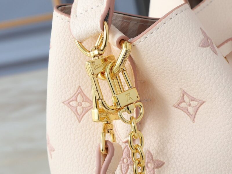 【AT11306】ルイ・ヴィトン NéoNoé モノグラムエンボスレザー ハンドバッグ | Louis Vuitton Malletier