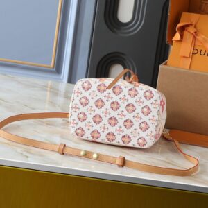 【AT11307】ルイ・ヴィトンNéonoé BBハンドバッグ - 贅沢なMonogram Tiles柄とパステルカラーが魅力的 | Louis Vuitton