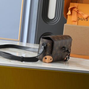 【AT11324】ルイ・ヴィトン Steamer ミニハンドバッグ - 品位と自信を示す贅沢なエレガンス | Louis Vuitton Paris