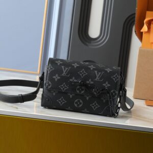 【AT11329】高級ブランドLouis Vuitton（ルイ・ヴィトン）風デザインのミニハンドバッグ - 豪華なTaurillonレザー素材とエンボスディテールを備えた洗練されたクラフトマンシップ | Louis Vuitton Malletier