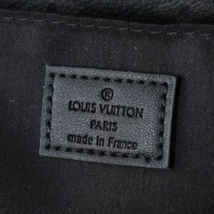 【AT11333】ルイ・ヴィトン Monogramブラックエンボス郵便バッグ - 贈り物に最適 | Louis Vuitton Paris