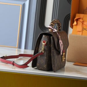 【AT11334】ルイ・ヴィトン モノグラムキャンバス Pochette Metis ハンドバッグ | Louis Vuitton Malletier