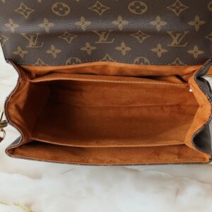 【AT11334】ルイ・ヴィトン モノグラムキャンバス Pochette Metis ハンドバッグ | Louis Vuitton Malletier
