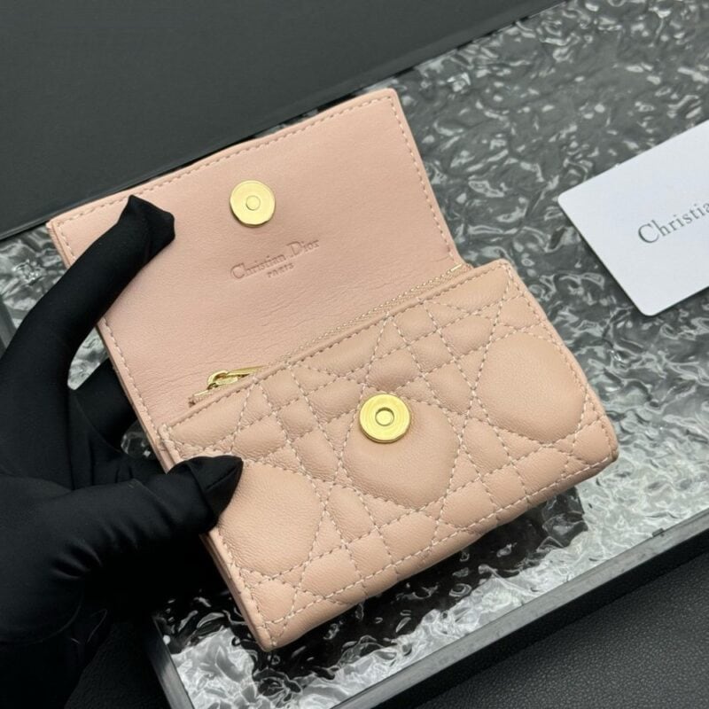 【AT11340】ディオール(Dior)高級ラムスキン財布 - 女性の特別なセンスを演出 | Christian Dior