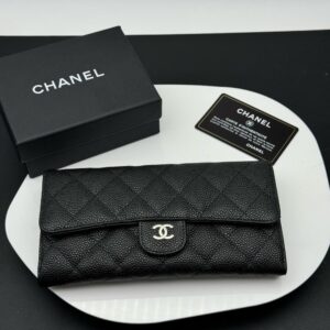【AT11345】シャネルクラシックキャビアレザーウォレット - CHANEL Classic Caviar Leather Wallet | Chanel Paris