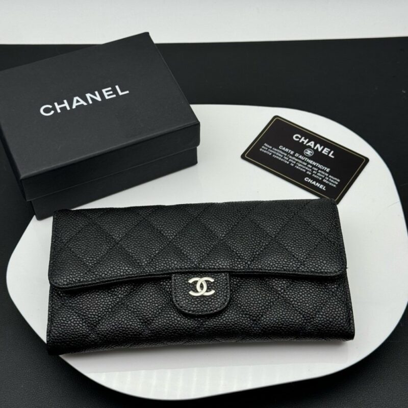 【AT11345】シャネルクラシックキャビアレザーウォレット - CHANEL Classic Caviar Leather Wallet | Chanel Paris