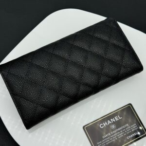 【AT11345】シャネルクラシックキャビアレザーウォレット - CHANEL Classic Caviar Leather Wallet | Chanel Paris