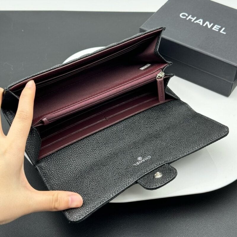 【AT11345】シャネルクラシックキャビアレザーウォレット - CHANEL Classic Caviar Leather Wallet | Chanel Paris