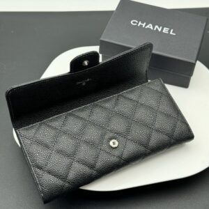 【AT11345】シャネルクラシックキャビアレザーウォレット - CHANEL Classic Caviar Leather Wallet | Chanel Paris