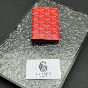 【AT11349】ゴヤール Goyard Saint Pierreシリーズ カードケース - 鮮やかな赤色で個性と自信を表現 | Maison Goyard