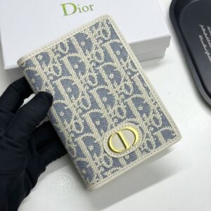 【AT11357】ディオールの高級Obliqueジャカードパスポートケース | Christian Dior