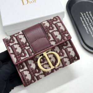 【AT11359】ディオールの高級刺繍織り折り財布 - ワインレッドとゴールドのエレガントなエリートアクセサリー | Dior Paris