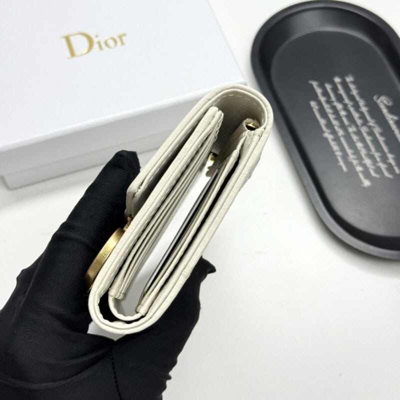 【AT11360】ディオール 高級ウォレット | 優雅なObliqueジャガード生地と金属双環CDロゴ | 都市のエリートに最適 | Christian Dior