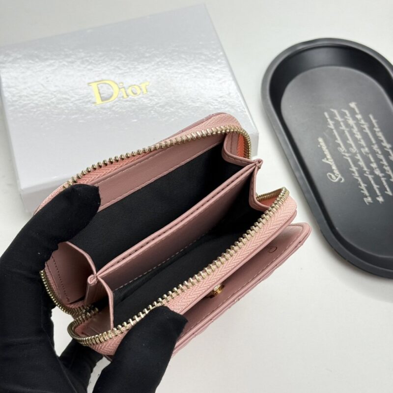 【AT11368】ディオールのダイヤモンド柄高級小さい財布、優雅さと品位を演出 | Dior