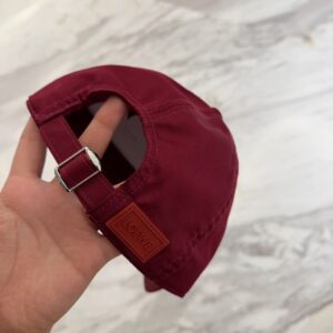 【AT11948】LOEWEスパニッシュ ワインドレッド ベースボールキャップ | 高級ファッションアクセサリー | Loewe Madrid