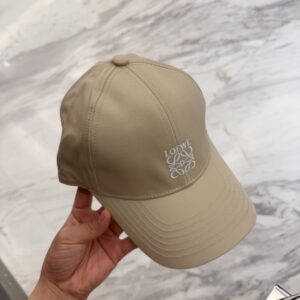 【AT11950】LOEWE（ロエベ）単色ベースボールキャップ - エレガントなファッションアイテム | Loewe