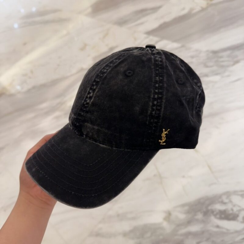【AT11963】YSLクラシックベースボールキャップ - 高級感溢れる優雅なデザイン | Saint Laurent