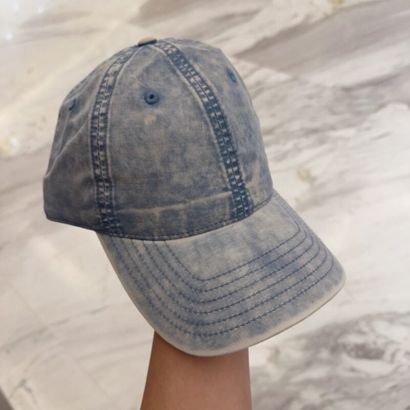 【AT11965】YSLサンローラン　水洗いデニム風　高級刺繍キャップ | Saint Laurent Paris