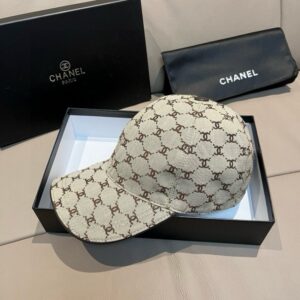 【AT11970】シャネルの高級ファッション野球帽 - ダブルCロゴ刺繍入り、帆布素材と牛革の最上級野球帽 | Chanel Paris