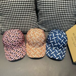【AT11972】バーバリーのクラシックなTBプリントベースボールキャップ - エレガントな都市のファッションアクセサリー | Burberry London