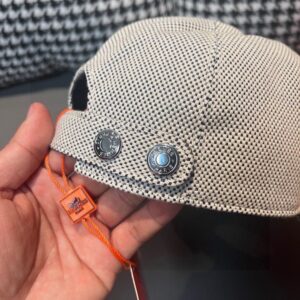 【AT11975】エルメス(Hermès) 高級キャンバス野球帽 - フランスの伝統とモダンなエレガンスを融合 | Hermès Paris