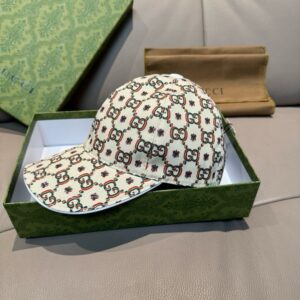 【AT11977】グッチGG昆虫プリント柄キャンバス野球帽 | Gucci Italy