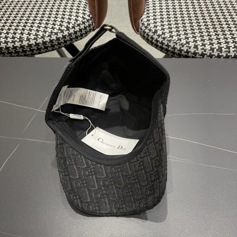 【AT11979】Dior（ディオール）の高級野球帽、都市のファッションとエレガントなエレガントさを演出 | Christian Dior