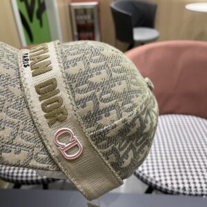 【AT11980】ディオール Dior ハイエンドベースボールキャップ - ファッションとエレガンスの完璧な融合 | Dior Paris