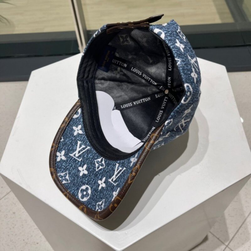 【AT11984】ルイ・ヴィトンのモノグラムデニムベースボールキャップ | LV