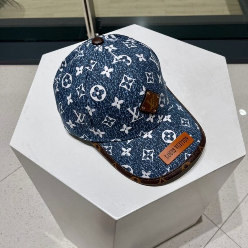 【AT11984】ルイ・ヴィトンのモノグラムデニムベースボールキャップ | LV