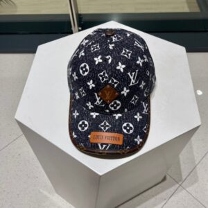 【AT11986】ルイ・ヴィトンのモノグラム柄ベースボールキャップ、シンボルデザインがオシャレさを演出 | LV