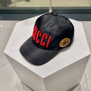 【AT11988】Gucci グッチ レザーロゴ野球帽 黒赤 ファッショントレンド ストリートファッション | Gucci Italy