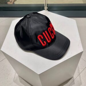 【AT11988】Gucci グッチ レザーロゴ野球帽 黒赤 ファッショントレンド ストリートファッション | Gucci Italy