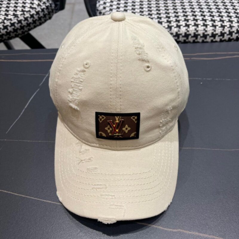 【AT12001】ルイ・ヴィトン LV モノグラムエンブレム ベースボールキャップ、ウォッシュコットン素材、男女兼用、ストリートフォトに最適 | Louis Vuitton Malletier