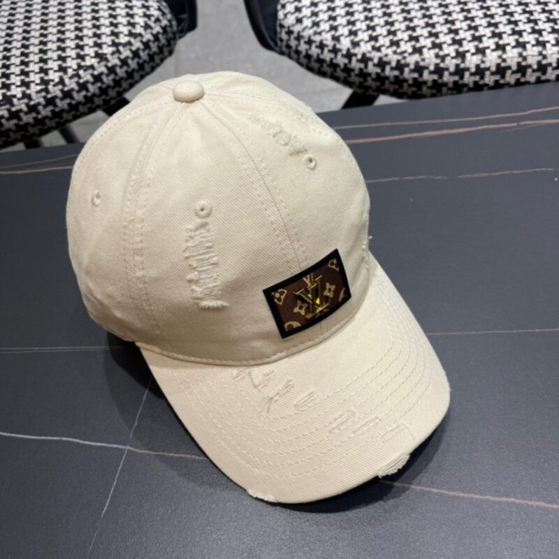 【AT12001】ルイ・ヴィトン LV モノグラムエンブレム ベースボールキャップ、ウォッシュコットン素材、男女兼用、ストリートフォトに最適 | Louis Vuitton Malletier